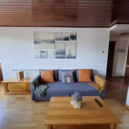 Appartement Stone, Wifi, Pet-friendly Y Garage - Arafita