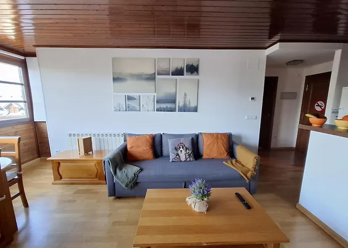 Lägenhet Stone, Wifi, Pet-friendly Y Garage - Arafita